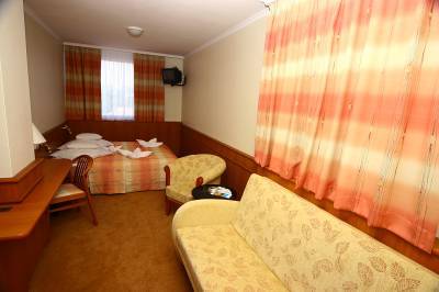 Ibis Styles Citywest Hotel